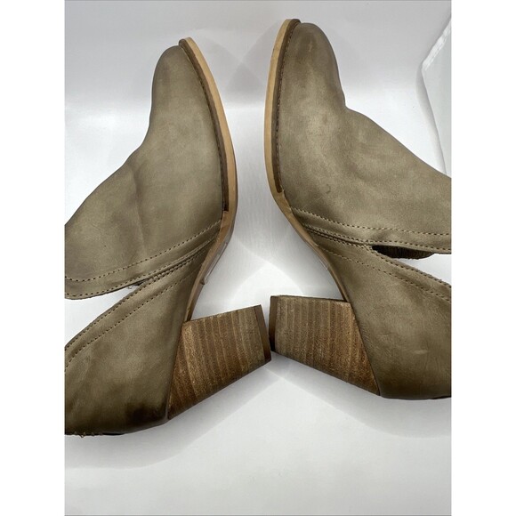 ARTISAN BY ZIGI Womens Brown Sindy Slip On Leather Booties High Heel Shoes 11 M - Picture 7 of 13